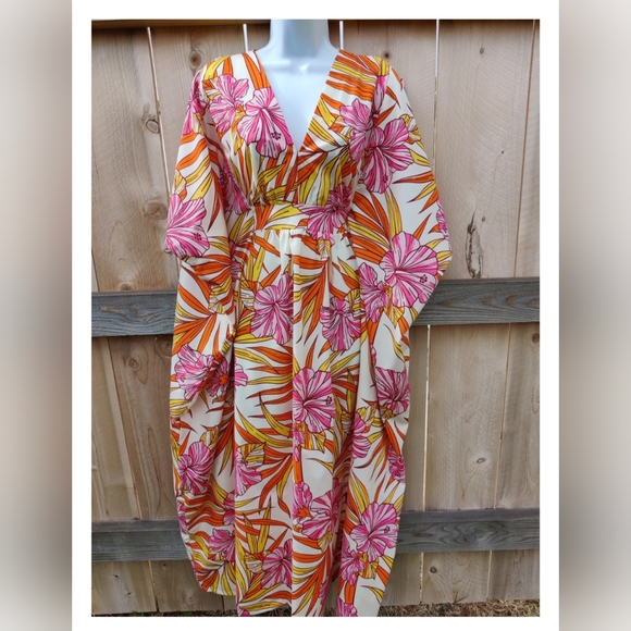 Floral V-Neck Caftan Dress - Picture 1 of 4
